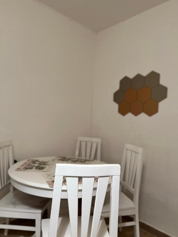 Blue Courtyard Not Valid Apartment Bari Exterior foto